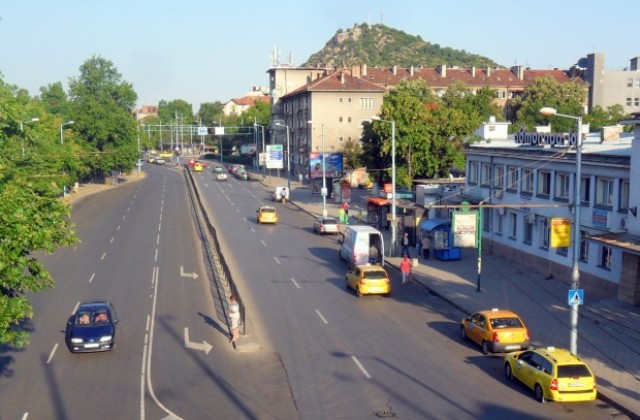 Започва приемът на документи за разрешителни на такситата в Пловдив