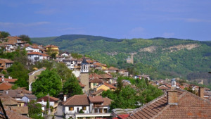 Близо 40 улици в старата част на ВТърново и квартал