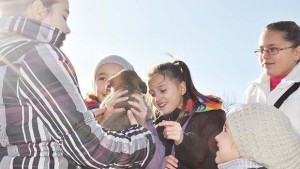 Третокласници си пожелаха Дядо Коледа да им донесе куче от