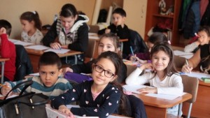 Коледно математическо състезание проведоха в СУ Иван Вазов