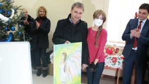 Фотосесия в помощ на Ники и в Димитровград Художници даряват