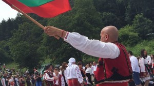 Да подкрепим националния фолклорен събор Леденика