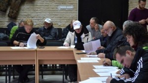 Спортни журналисти и президенти на клубове подкрепиха своите фаворити за