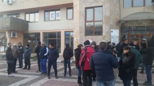 В Гърмен пак протестират срещу ромското гето