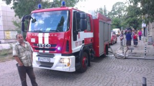 Мъж е пострадал при пожар в столицата
