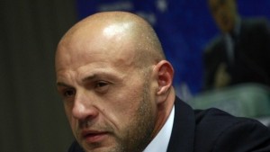 Томислав Дончев ще подготвя програма за развитието на България