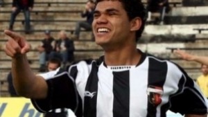 Даксон обратно в България иска в Черно море