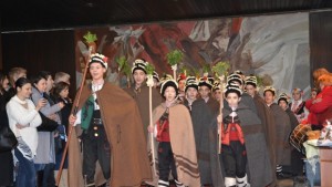 Коледари огласиха с песни и наричания община Варна СНИМКИ