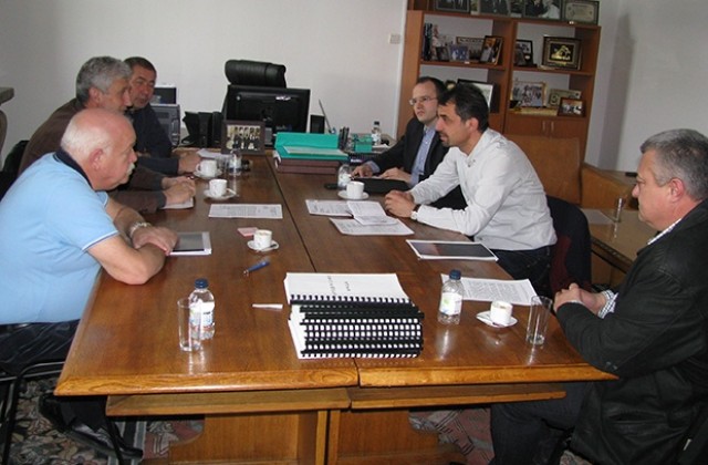 Среща в АПИ с кметове на 3 общини от Врачанско по  инициатива на Хайтов