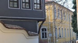 Преведоха над 1 млн лв за Жълтото училище