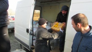 Пчелари помагат на свой колега от Хитрино