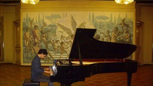 Пианистът Светослав Тодоров между Лондон Ню Йорк и Добрич