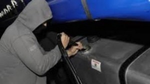 Полицията разследва кражба на 600 литра дизелово гориво