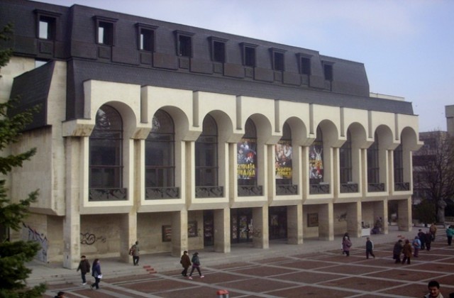 Зимна феерия по Коледа