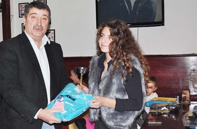 Най-добрите бадминтонисти в Разград – с награди от клуба