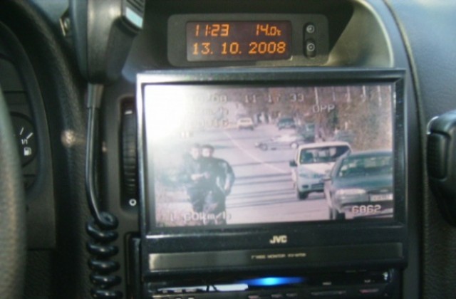 Мобилна камера на КАТ засне Сеат да се движи със 106 км/ч в Кюстендил