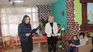 Заместник областните управители гостуваха на тържества в социални институции в