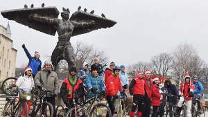 Дядо Коледа на колело отново обиколи Разград