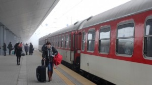 БДЖ пуска допълнителни вагони за празниците