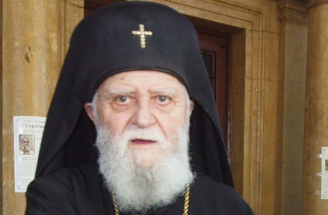 Погребват митрополит Калиник на 28 декември