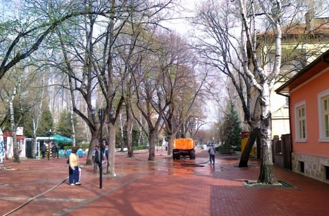 Над 1 900 000 лв. са били използвани за чистотата в община Кюстендил през 2016 г.