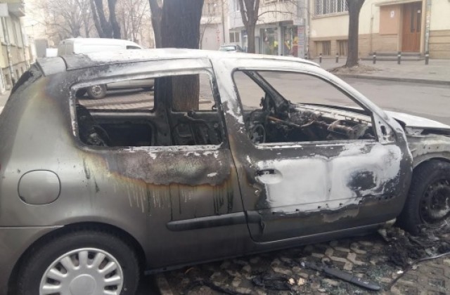 Автомобил изгоря в Стара Загора