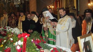 Патриарх Неофит отслужи опелото на митрополит Калиник