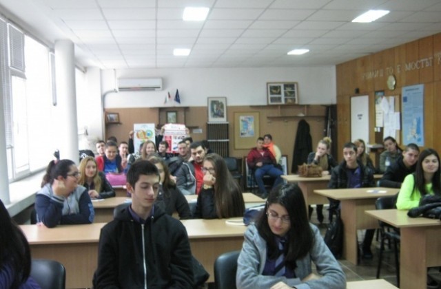 Удължиха ваканцията и в Асеновград, от Подкрепа искат навсякъде да се тръгва на училище от 9-ти януари