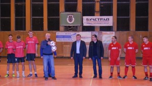 Отборите на Браво и Маркрафт излизат на финала на Общинския