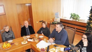 Кметът През 2016 г работихме прозрачно отговорно и открито