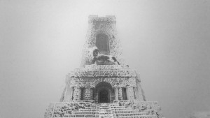 Възстановено е движението на МПС през прохода Шипка