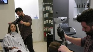 Бърза прическа с която ще сте зашеметяващи в новогодишната нощ