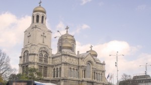 Безплатни автобуси във Варна в новогодишната нощ