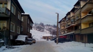 С наздравици заря и баница с късмети посрещнаха 2017 в