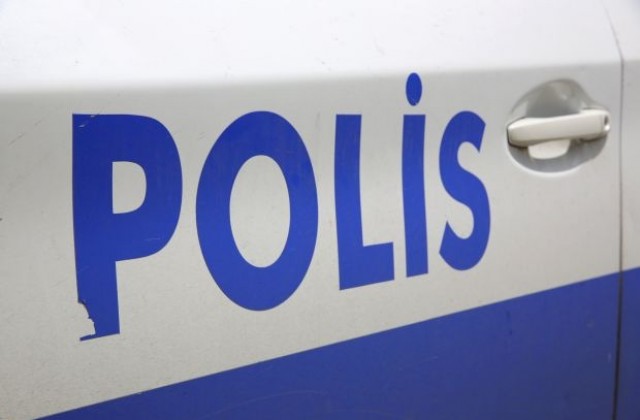 Полицейска операция в апартамент в Истанбул завърши без арести