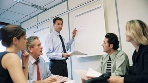 Ще търсят работници за 16 нови професии от тази година