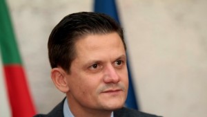 Проверките за некоректни намаления продължават и след празниците