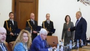 Румяна Бъчварова награди Ангел Цанков