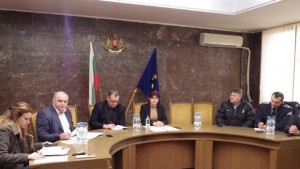 Военните в Ловеч ще помагат за извличане на закъсали коли