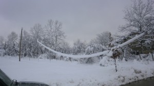Няма бедстващи в община Кюстендил няколко села са без ток