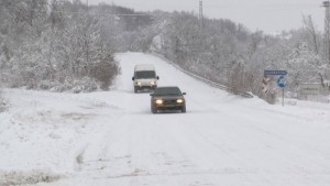 Селища без ток и затворени пътни участъци има във Великотърновска