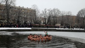 29годишният Димитър се пребори за кръста ВИДЕО