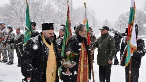 Осветиха бойните знамена на военните формирования