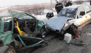 Жертва и четирима ранени при катастрофа на Е-79