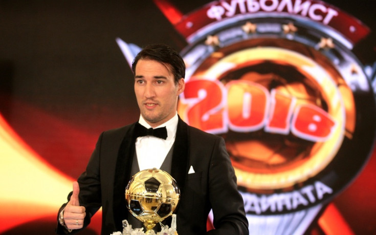 Ивелин Попов е Футболист № 1 на България за 2016 г.