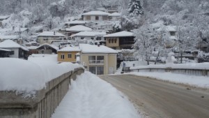 Чистиха второстепенните пътища във ВТърново