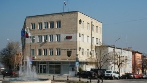 Кмет глобява фирма за непочистени пътища в Петрич