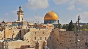 Четирима военни загинаха при нападение в Ерусалим