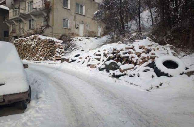 Санкционират снегопочистващите фирми в Смолян