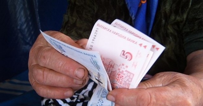 От днес започва изплащането на пенсиите за април Заедно с